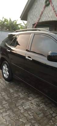 A picture of RX 330 Begium grade everything is intact selling for N6M