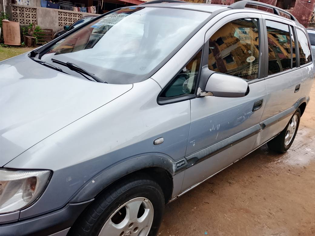 A picture of Nigeria used OPEL ZAFIRA MANUAL GEAR AC GEAR AND ENGINE