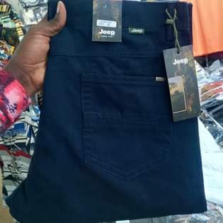 A picture of Kaki trousers