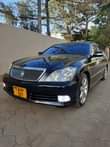 A picture of Toyota crown