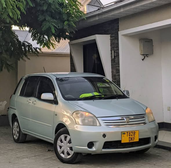 A picture of Toyota RAum DKF 0788046868 Bei 11 8 ml chap Cc