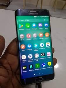 A picture of samsung s6 edge plus