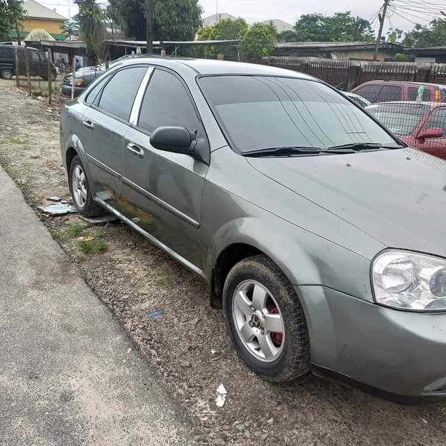 A picture of Chevrolet optra