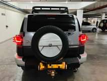 A picture of Toyota cruiser fj