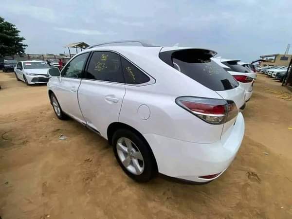 A picture of 08126875137 Auction Auction Auction Brand 2014 TOYOTA LEXUS RX350 FOR