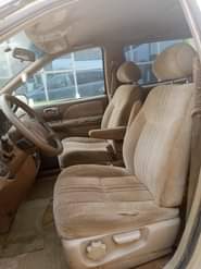 A picture of Toyota Sienna 2001 model Tokumbo Standard Everything working perfectly fine
