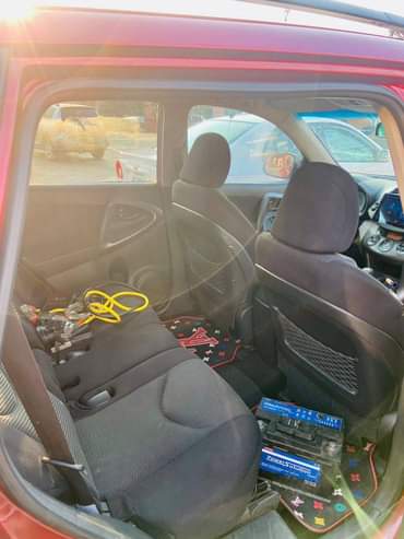A picture of 2010 Toyota Rav 4 Everything is intact Come let s