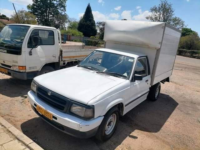classifieds/cars mazda