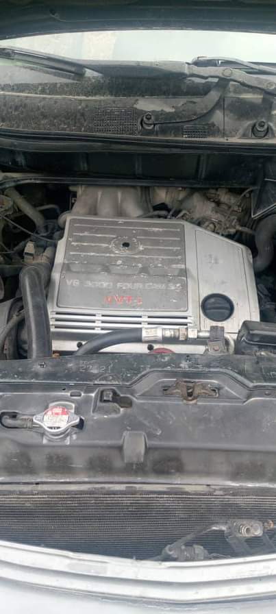 A picture of Neatly used lexus Rx 300 Buy and drive Interior sharp