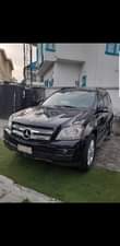 A picture of Mercedes Benz GL450 2008