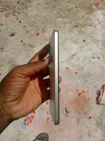 A picture of VIVO Y35 GB 128 RAM 16 GB INAUZWA 180
