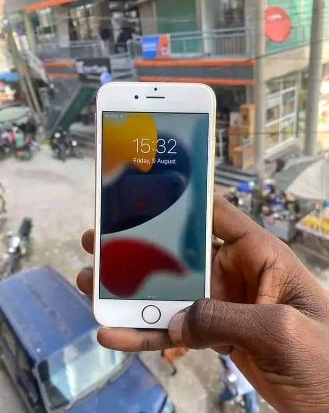 A picture of IPHONE 6S PLAIN GB64