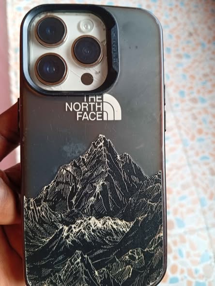 A picture of iPhone 14 pro