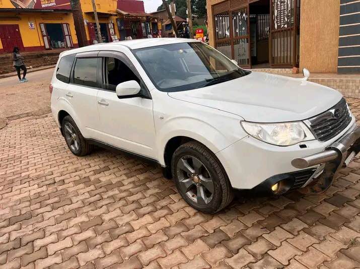 A picture of Subaru forester 23m 0703290353
