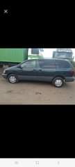 A picture of Toyota sienna