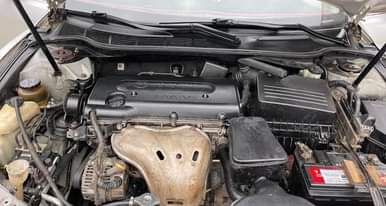 A picture of Toyota Camry Silver Color 2008 Model