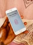 A picture of iPhone 6s 64gb at 200k