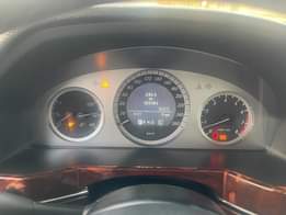 A picture of Fresh 2010 GLK350 Just like brand new Silent Untempered Engine