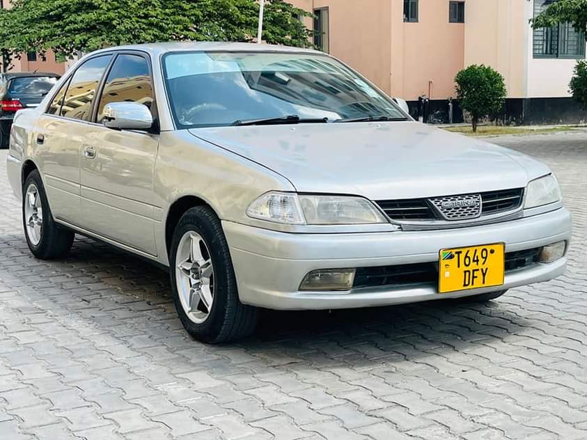 A picture of TOYOTA CARINA PRICE BEI 8 5M 0654351510