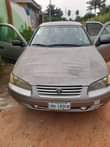 A picture of 2000 Toyota Camry