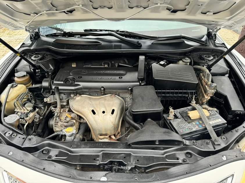 A picture of Toyota Camry SE