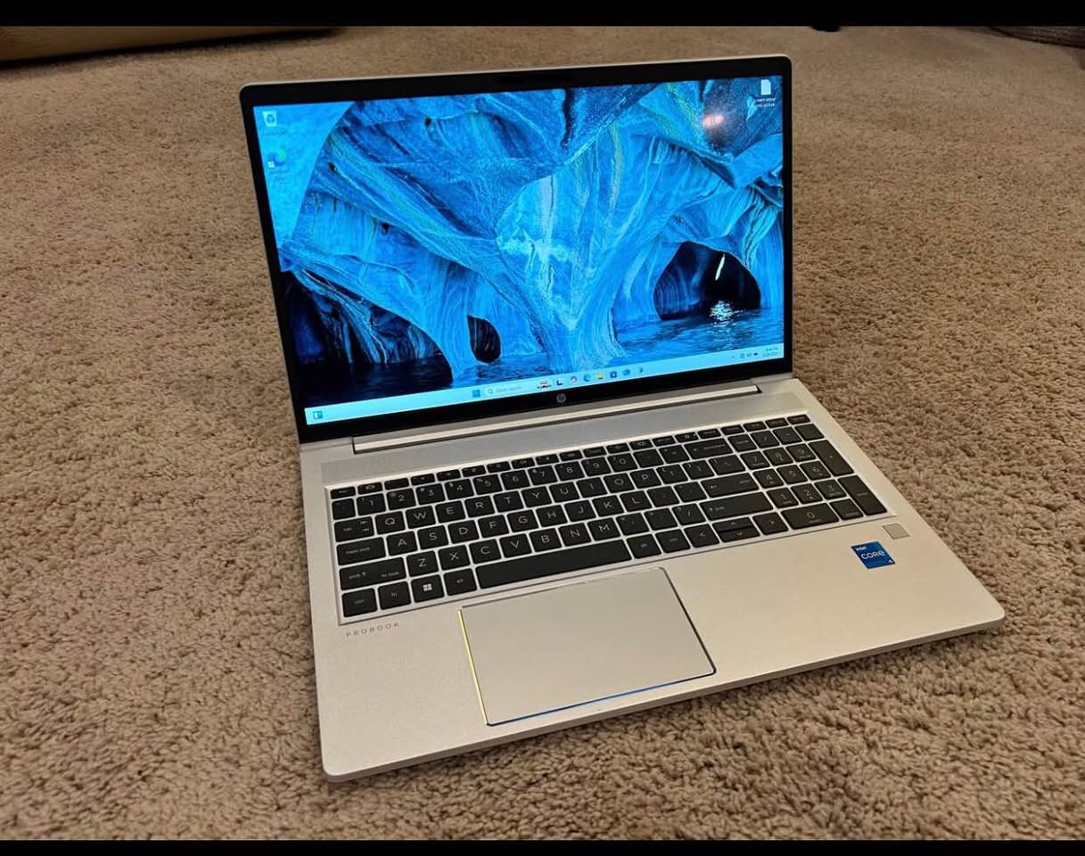 A picture of Hp probook 450 15.6 G10 core i7 13gen 32gb ram
