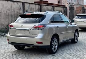 A picture of KINZZYAUTO S 08109018982 18 000 000 Refer and earn oks