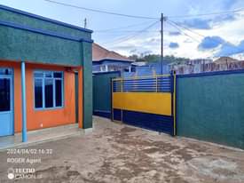 A picture of IYINZU IRASHAKA AMAFRANGA BYIHUSE MILLION 42 GISOZI
