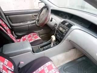 A picture of Toyota Avalon dashboard