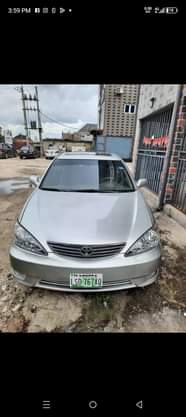 A picture of Toyota Camry 2005 model AC needs attention Engine and gear