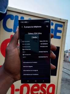 A picture of Samsung galaxy s24 ultra 12 GB RAM et 256 GB