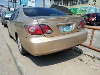 A picture of 2003 Es330