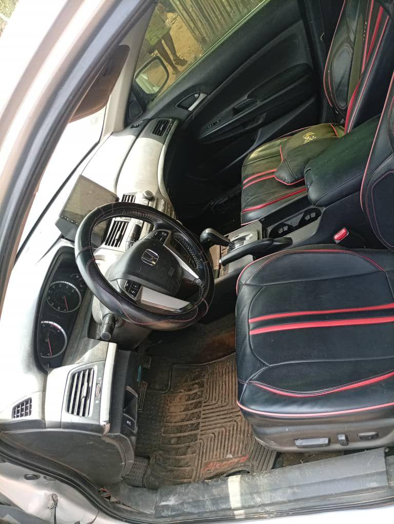 A picture of Hot distress 2010 accord With absolute nothing to fix untampered