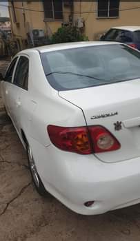 A picture of Sharp Toyota Corolla 2010 With a sound engine gear ac