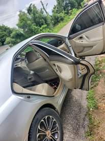 A picture of Toyota Camry muscle 2011 venza engine