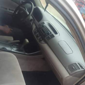 A picture of Toyota Camry 2004