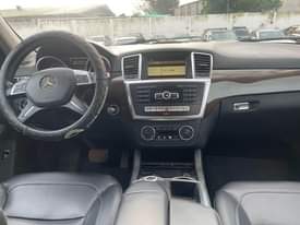 A picture of Mercedes Benz ML350 2013