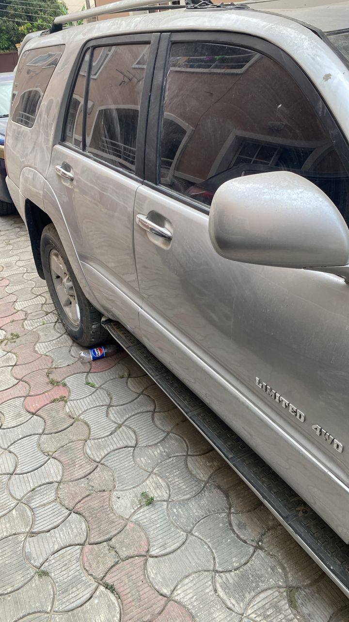 A picture of Very sharp Toyota Runner up for distress sales with sharp