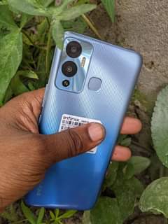 A picture of Infinix hot12play