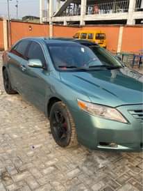 A picture of 2007 2008 Toyota Camry 4plug engine clean