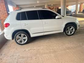 A picture of 2014 Volkswagen Tiguan