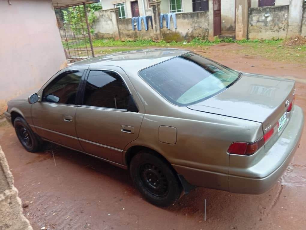 A picture of Toyota Camry Tiny light 