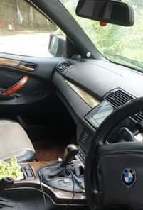A picture of BMW X5