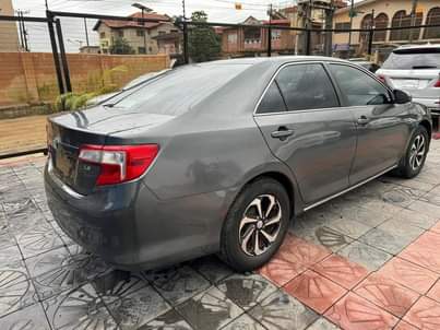 A picture of 2013 TOYOTA CAMRY