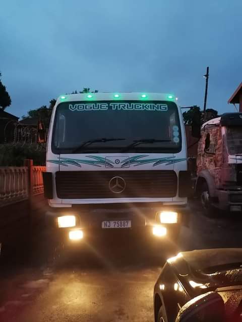 Trucks A.