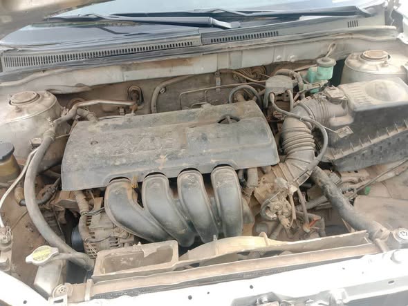A picture of Toyota Corolla 2004