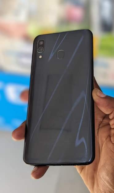 samsung a30s