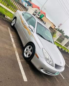 A picture of Direct 2005 Lexus ES 330 Engine and gear AC is