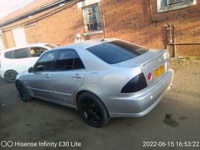 used toyota altezza
