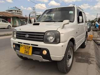 A picture of Call 0762664660 Bonyeza Whatsapp link https wa.link 3hlwa5 SUZUKI JIMMY